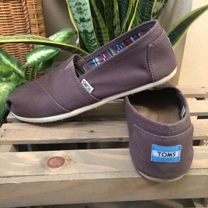 Gray TOMS Alpargata slip on shoes Great Cond! 10
